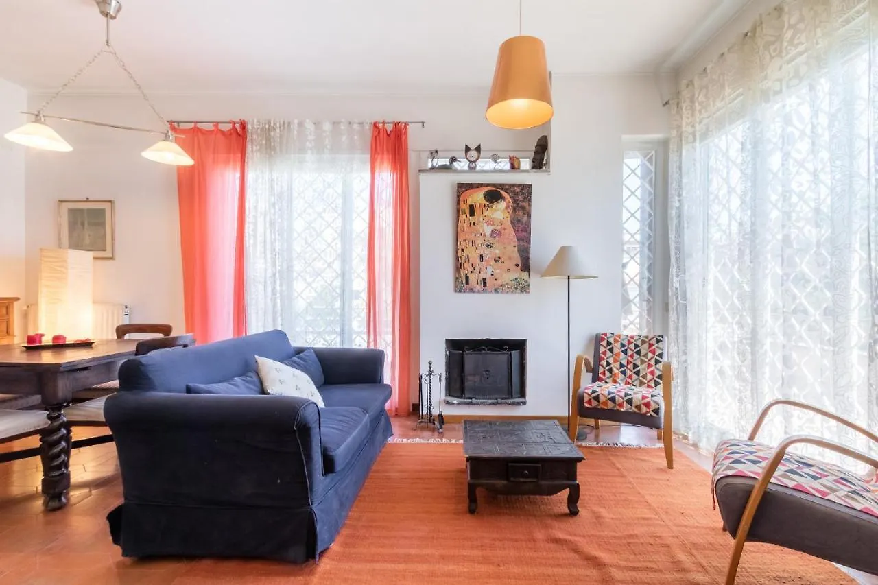 Monteverde Roof Terrace Apartment Rome